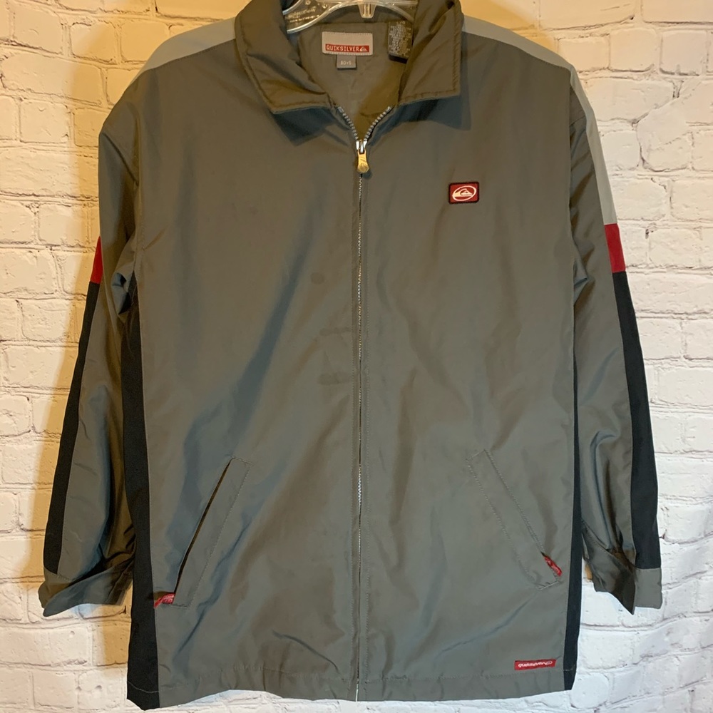 Quiksilver boys lightweight waterproof jacket, L